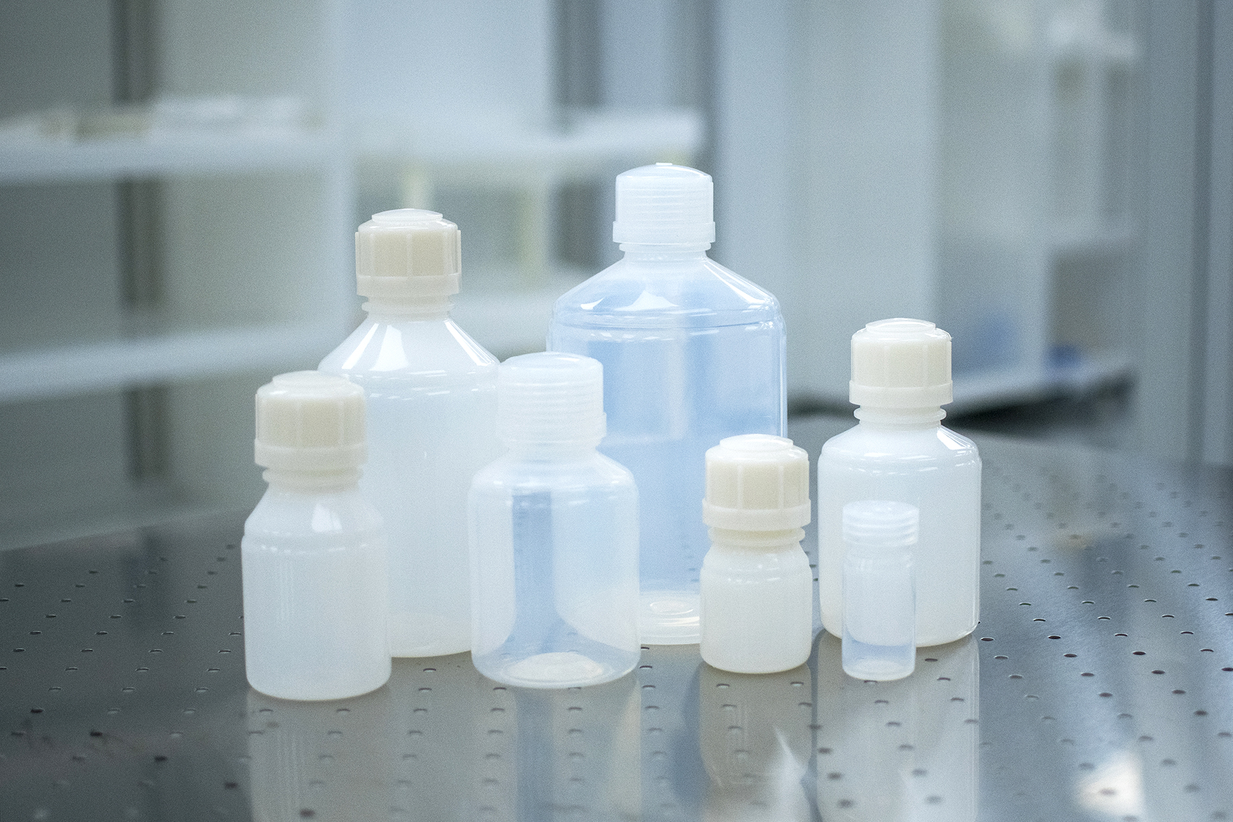 Everflon™フッ素樹脂は医療用ガラス不足を解決する最適なソリューション
